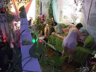 Welcome folks!-LIVE Performance room/no tips! MODEL PAGE@VECCASALT Ft. @NelParker -Please respect room rules. [8999 tokens remaining]