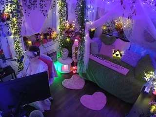 Welcome folks!-LIVE Performance room/no tips! MODEL PAGE@VECCASALT Ft. @NelParker -Please respect room rules. [8999 tokens remaining]