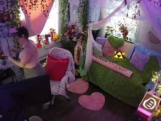 Welcome folks!-LIVE Performance room/no tips! MODEL PAGE@VECCASALT Ft. @NelParker -Please respect room rules. [8999 tokens remaining]