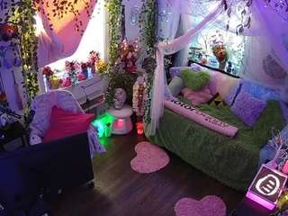 Welcome folks!-LIVE Performance room/no tips! MODEL PAGE@VECCASALT Ft. @NelParker -Please respect room rules. [8999 tokens remaining]