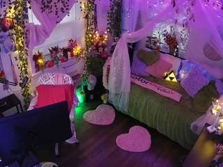 Welcome folks!-LIVE Performance room/no tips! MODEL PAGE@VECCASALT Ft. @NelParker -Please respect room rules. [8999 tokens remaining]