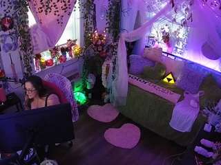 Welcome folks!-LIVE Performance room/no tips! MODEL PAGE@VECCASALT Ft. @NelParker -Please respect room rules. [8998 tokens remaining]