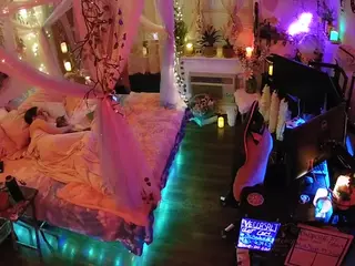 voyeurcam-veccasalt-01's Live Sex Cam Show