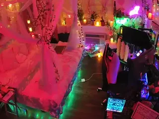 voyeurcam-veccasalt-01's Live Sex Cam Show