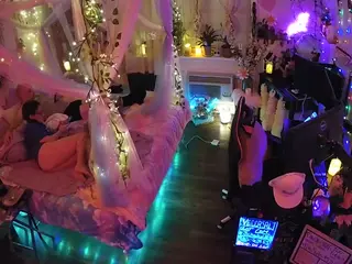 voyeurcam-veccasalt-01's Live Sex Cam Show