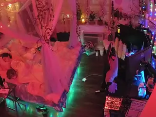 voyeurcam-veccasalt-01's Live Sex Cam Show