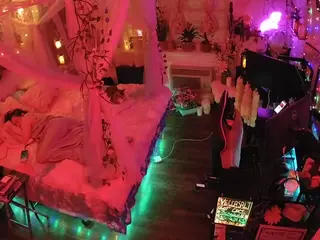 voyeurcam-veccasalt-01's Live Sex Cam Show