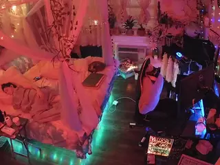 voyeurcam-veccasalt-01's Live Sex Cam Show