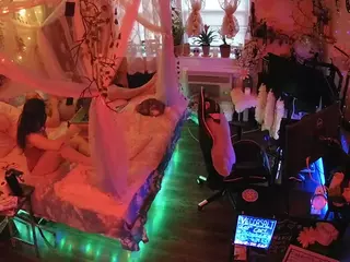 voyeurcam-veccasalt-01's Live Sex Cam Show