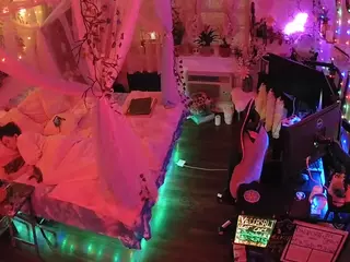 voyeurcam-veccasalt-01's Live Sex Cam Show