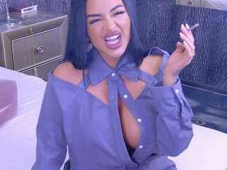 lovetoplay00 Live Webcam on CamSoda