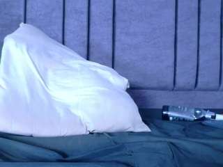 le modèle dannik-star est en webcam porno dans un show sur le site camsoda, il possède les tags suivants: anal,anal-toys,young-adult,toys,teen 18,tease,tattoos,strip,spank,sexting,sex-toys,pussy,pegging,nipple piercings,lush,lovense,fingers,double-penetration,dildo,cum