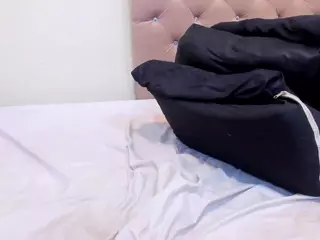 Elizabeth-olsen's Live Sex Cam Show