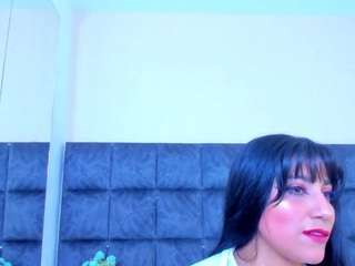 antonellarusso Live Webcam on CamSoda