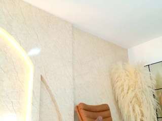 antonellarusso live cam profile
