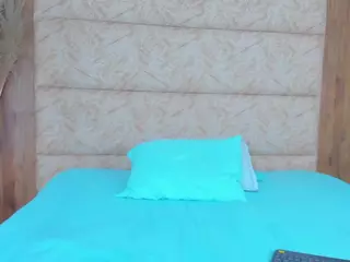 AntonellaRusso's Live Sex Cam Show
