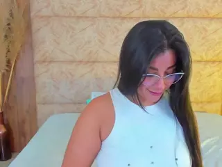 AntonellaRusso's Live Sex Cam Show