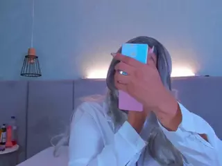 AntonellaRusso's Live Sex Cam Show