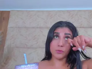 AntonellaRusso's Live Sex Cam Show