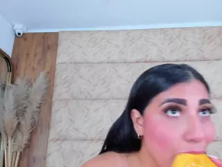 AntonellaRusso's Live Sex Cam Show