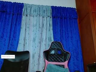 hot-couple2030 Live Webcam on CamSoda