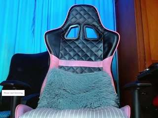 hot-couple2030 webcam