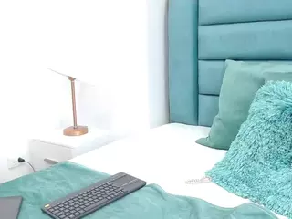 kamberlyrivers's Live Sex Cam Show