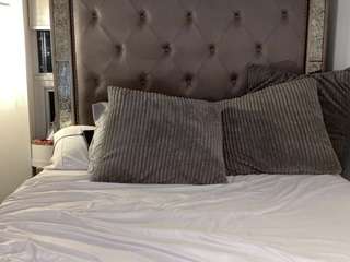 sweetstufff's CamSoda show and profile