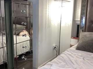 sweetstufff's CamSoda show and profile