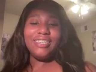 Live webcam model jazzy-kinz on Soda Cams