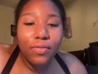 jazzy-kinz Live Webcam on CamSoda