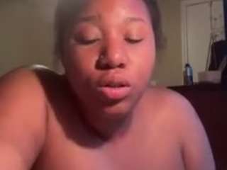 jazzy-kinz Live Webcam on CamSoda