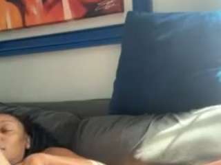 iambaldheadbrittany from CamSoda is Freechat