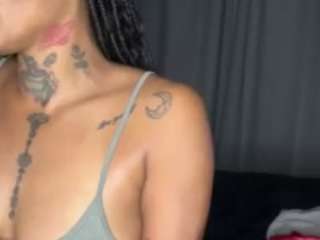 iambaldheadbrittany from CamSoda is Freechat