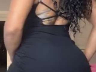 iambaldheadbrittany webcam