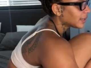 iambaldheadbrittany