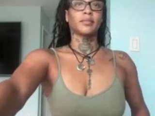 iambaldheadbrittany from CamSoda is Freechat