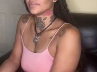 iambaldheadbrittany from CamSoda