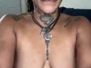 iambaldheadbritt... Live Webcam on CamSoda