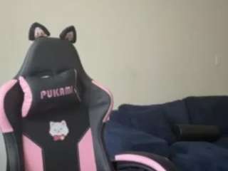 iambaldheadbrittany chat