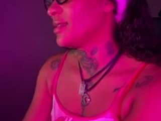 iambaldheadbritt... Live Webcam on CamSoda