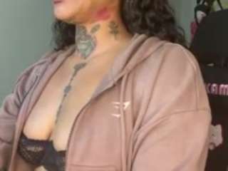 iambaldheadbrittany camsoda