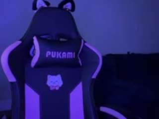 iambaldheadbrittany webcam model