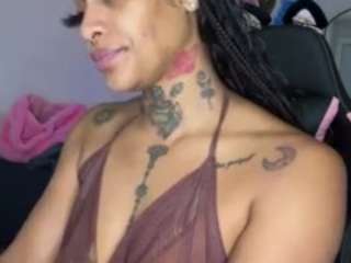 iambaldheadbrittany camsoda