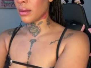 iambaldheadbritt... Live Webcam on CamSoda