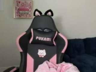 iambaldheadbrittany webcam