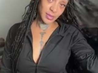 iambaldheadbrittany webcam