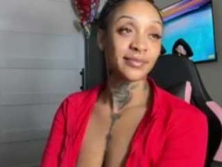 iambaldheadbritt... Live Webcam on CamSoda