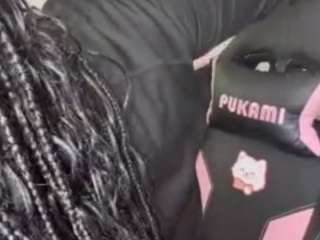 iambaldheadbrittany webcam