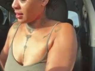 iambaldheadbrittany webcam